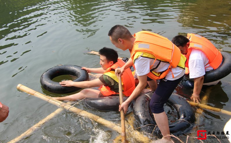 漂流團(tuán)建項目